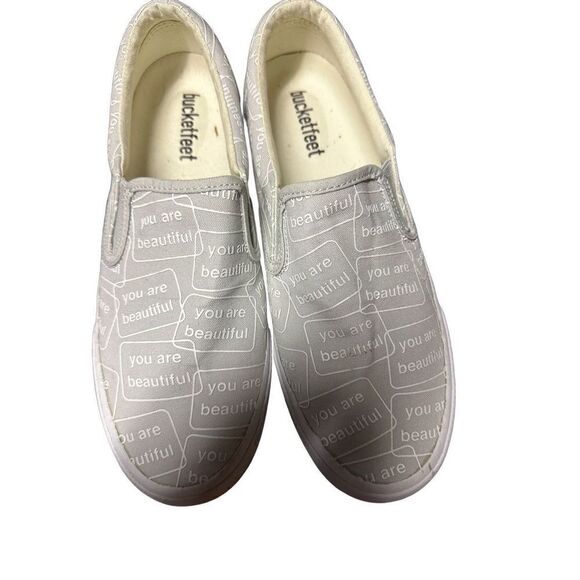 Bucketfeet Low Top Canvas Slip On Shoes Size 10 You Are Beautiful - Picture 3 of 4